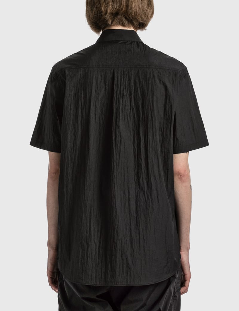 ★CAYL★ MICRO HIKER SHIRTS (Black) CAYL - Nylon Short Sleeve Hiker Shirt | HBX - HYPEBEAST 為您