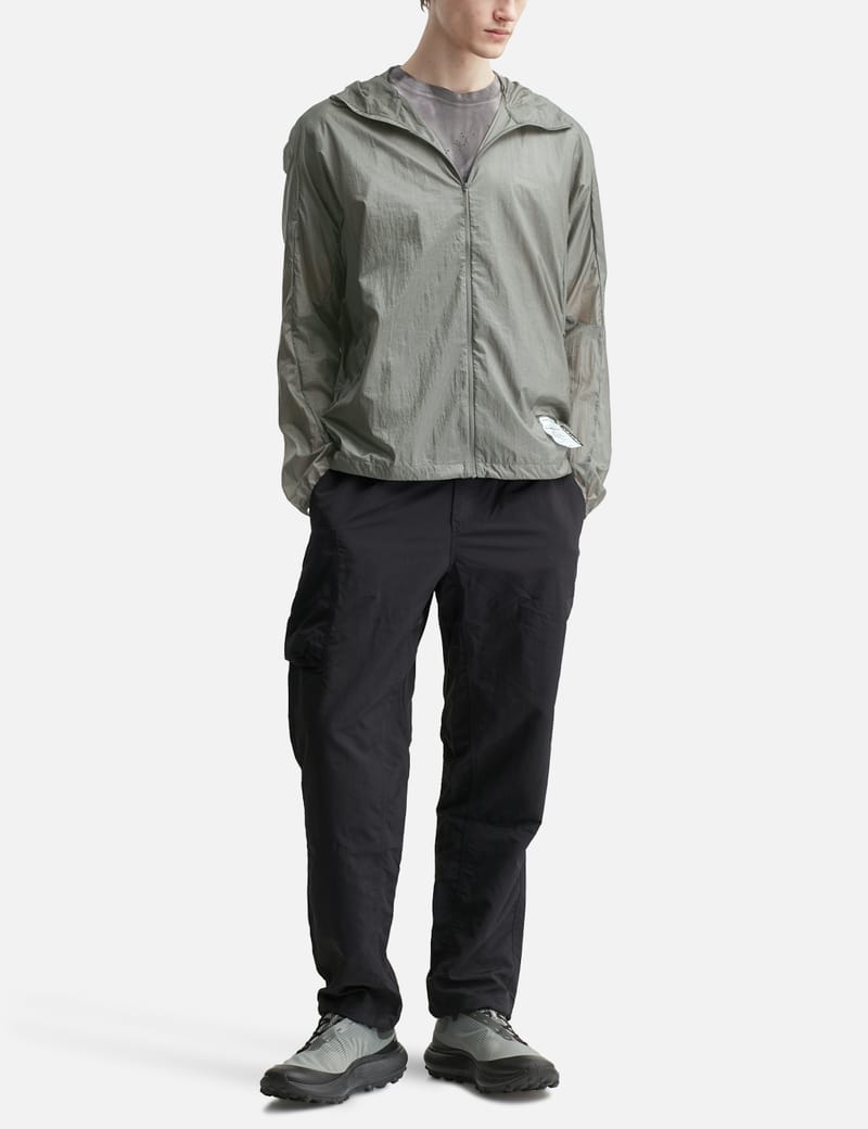 SATISFY Pertex® Diamond Fuse Windbreaker - 超軽量で撥水