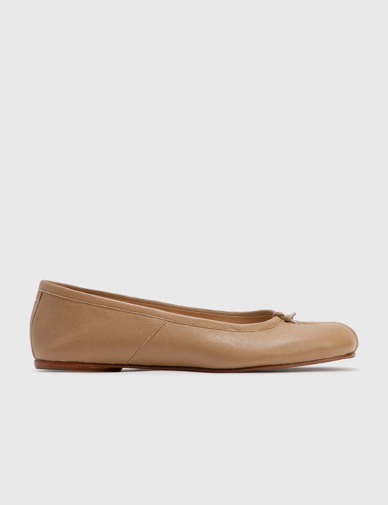 Maison Margiela - Tabi Calfskin Ballerinas | HBX