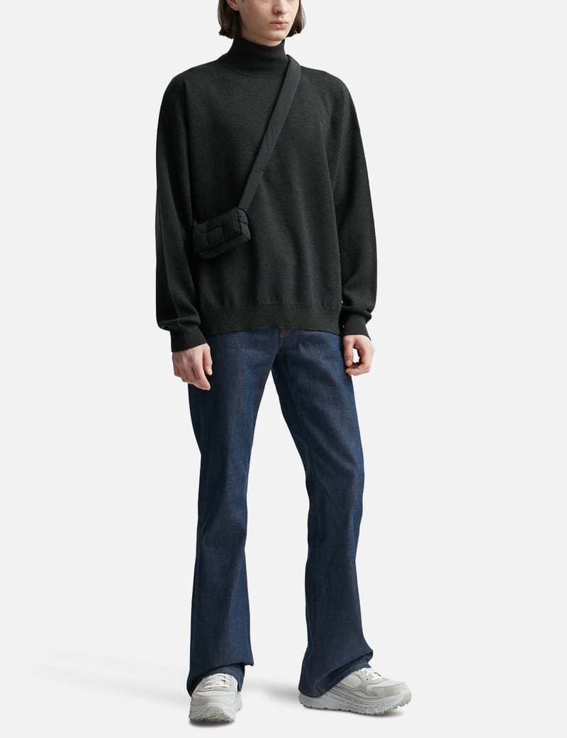 Bottega Veneta - キャンディー パデッド カセット | HBX Bottega Veneta - キャンディー パデッド カセット | HBX