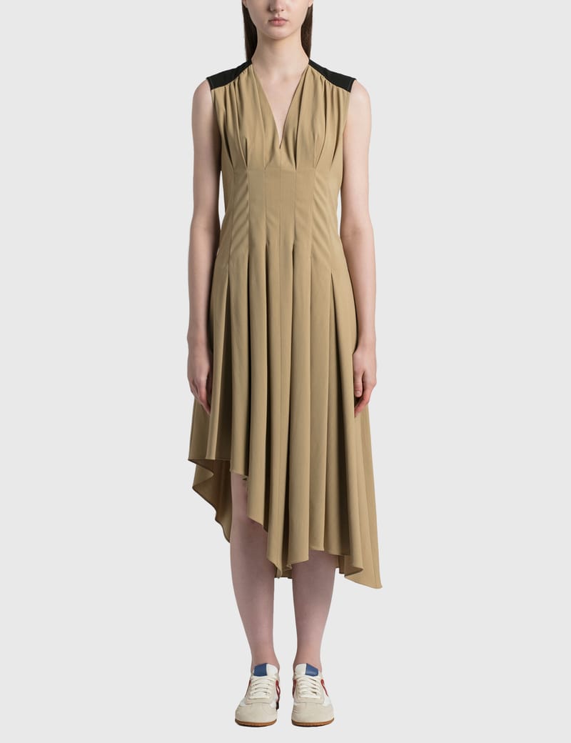 Pleated dress outlet