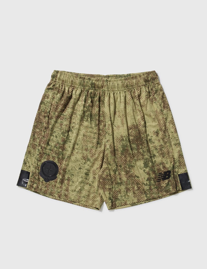 New Balance - Stone Island x New Balance Boxed Kit Set | HBX New Balance - Stone Island x New Balance Boxed Kit Set | HBX