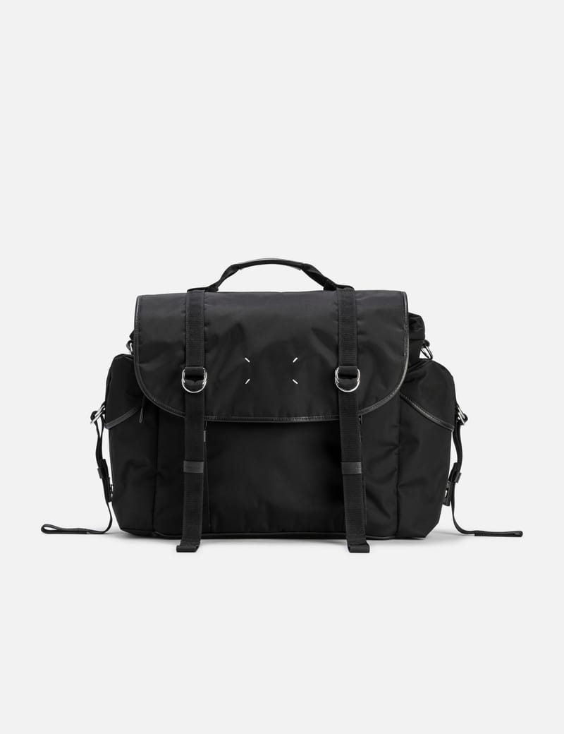 希少✨Maison Margiela バックパック 4ステッチ 黒 A4◎ Maison Margiela High Tech Messenger - Black nylon messenger bag | HBX