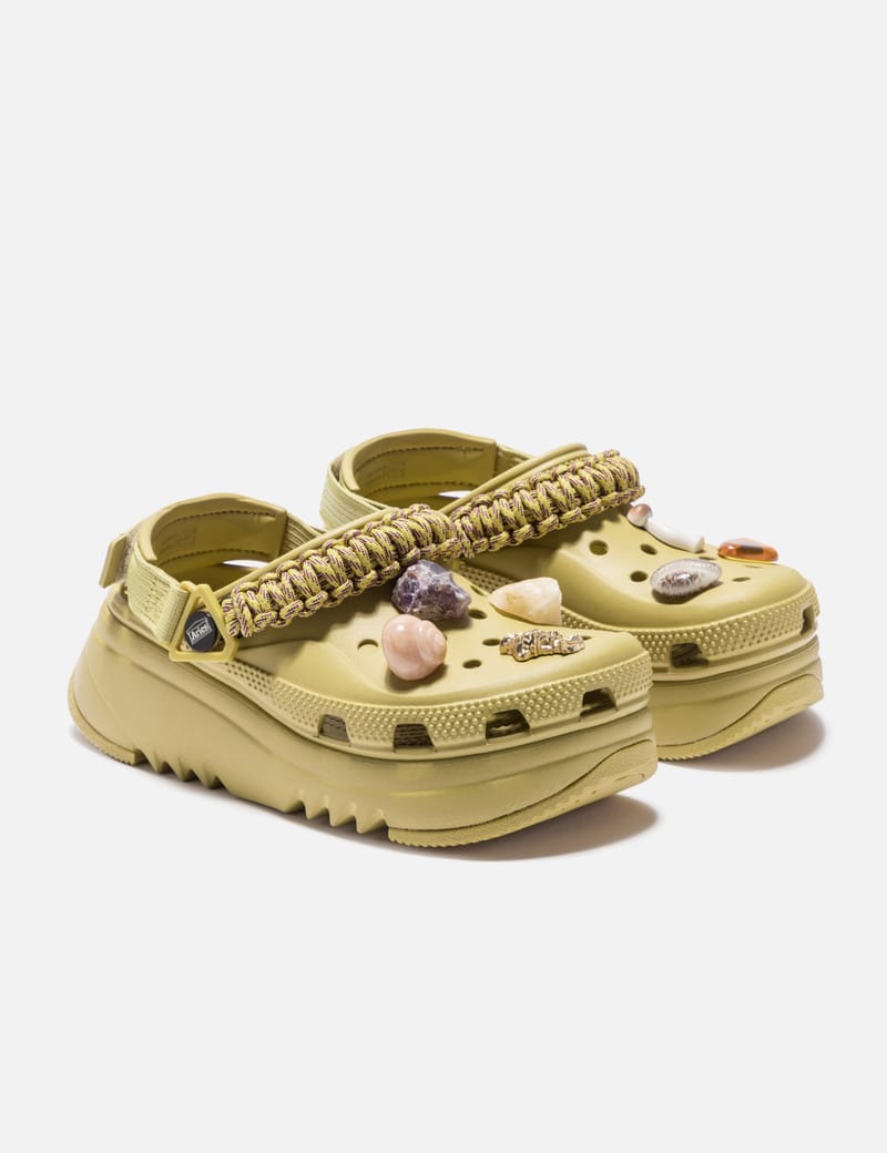 エ*ン様 CROCS X ARIES ハイカー エスケープ クロッグ Crocs - CROCS X ARIES ハイカー エスケープ クロッグ | HBX