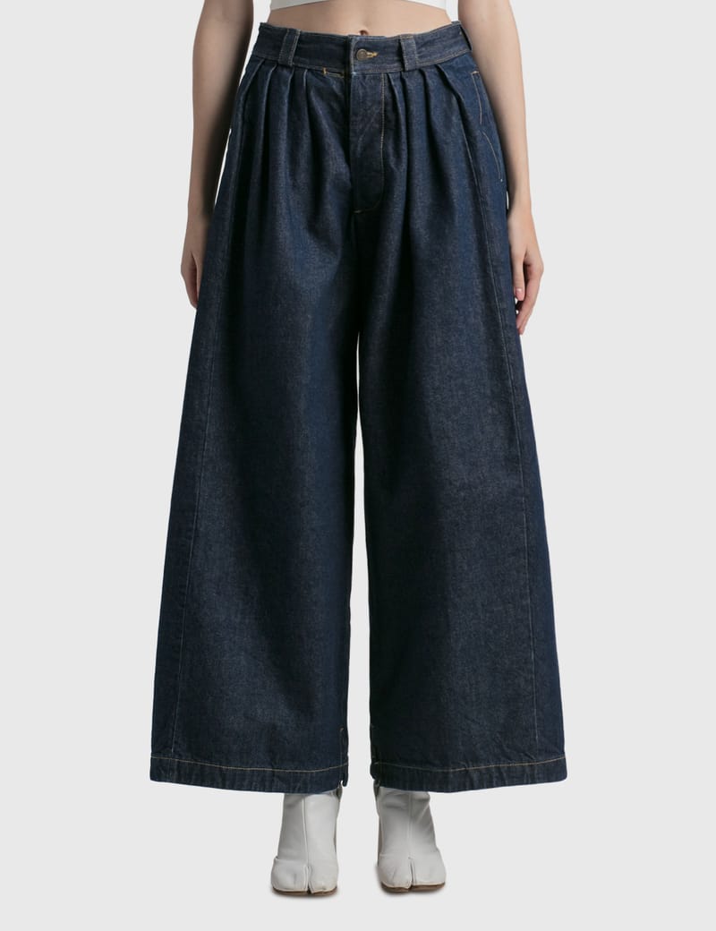 Maison Margiela - Pleated Trousers | HBX - Globally Curated