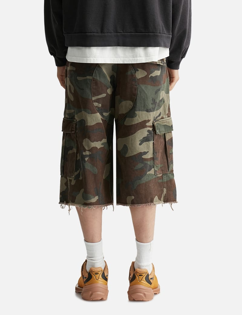 Basketcase Tracker Camo Shorts - Rugged cotton camo shorts with