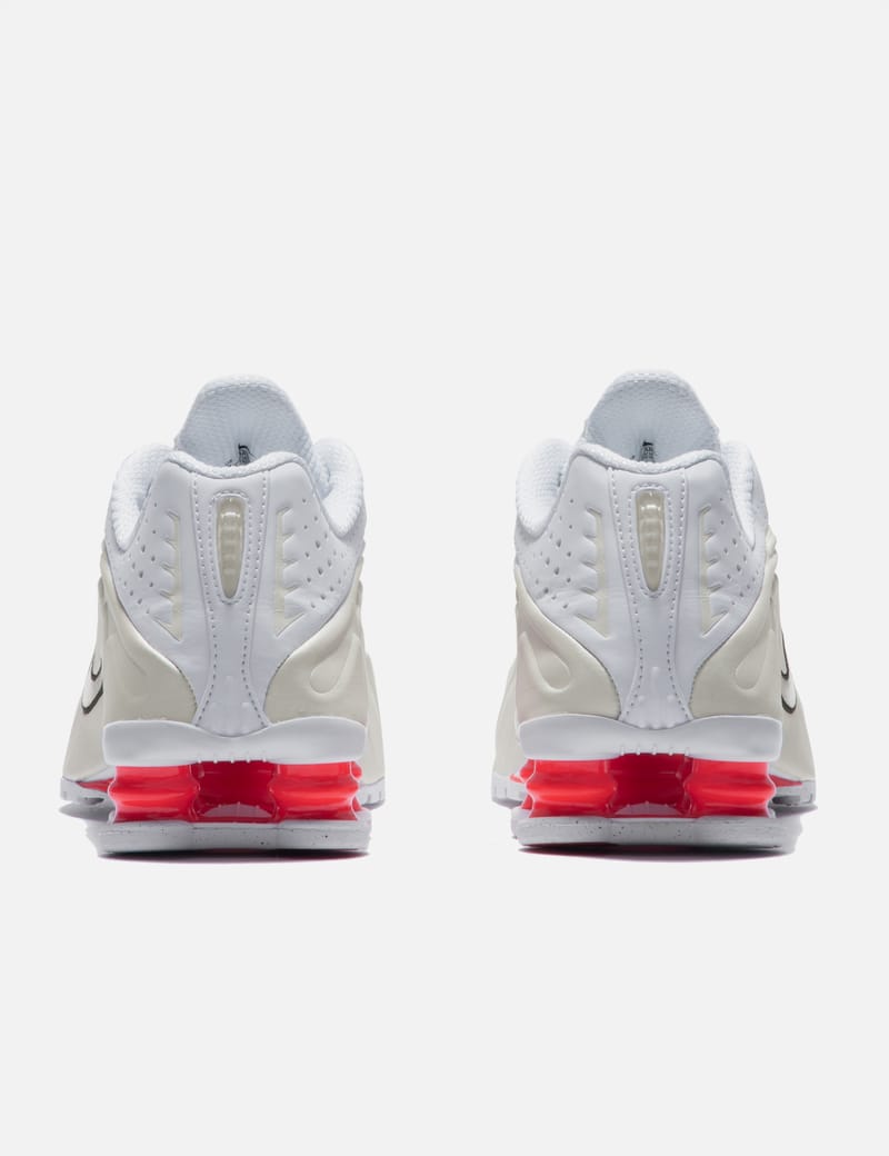 ★NIKE★シャックス R4 White Phantom Picante Red WMNS SHOX R4 - WHITE / PHANTOM / PICANTE RED
