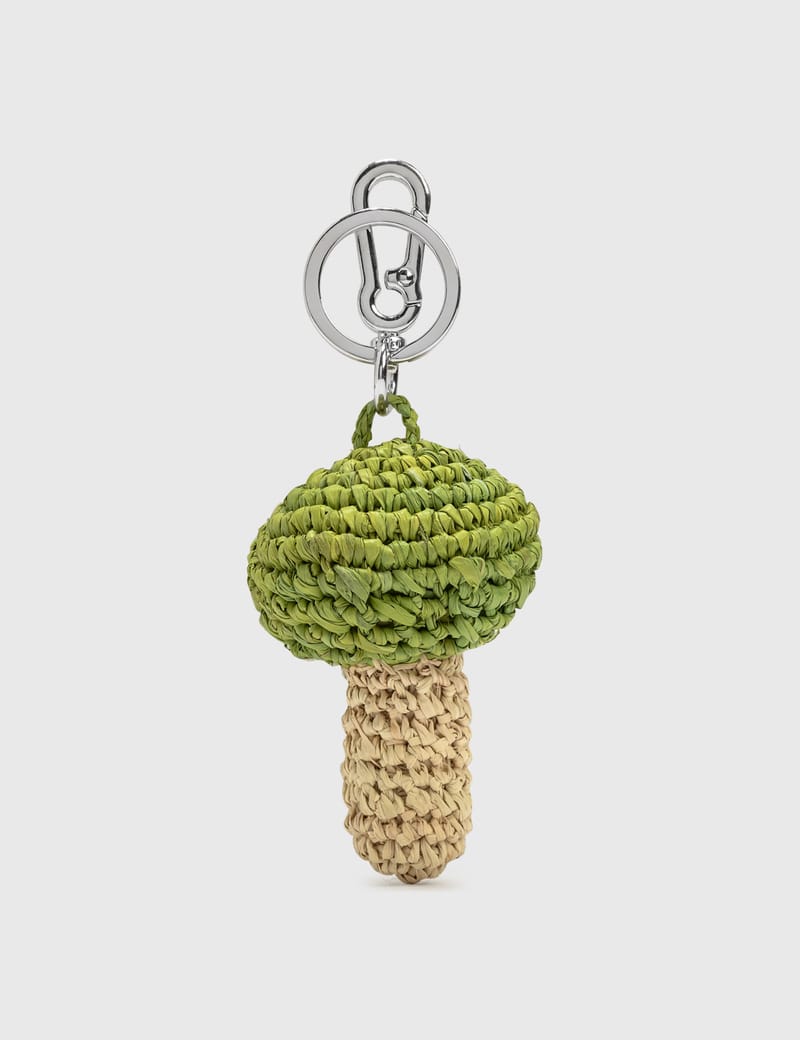 Stüssy - Mushroom Raffia Keychain | HBX