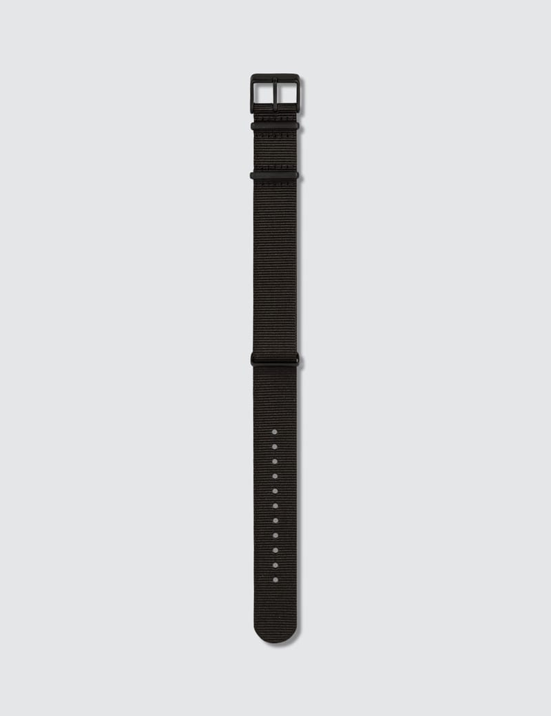 A.P.C. Montre Carhartt Watch HBX Globally Curated Fashion