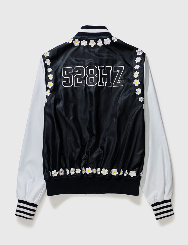 Pharrell williams hot sale jacket adidas