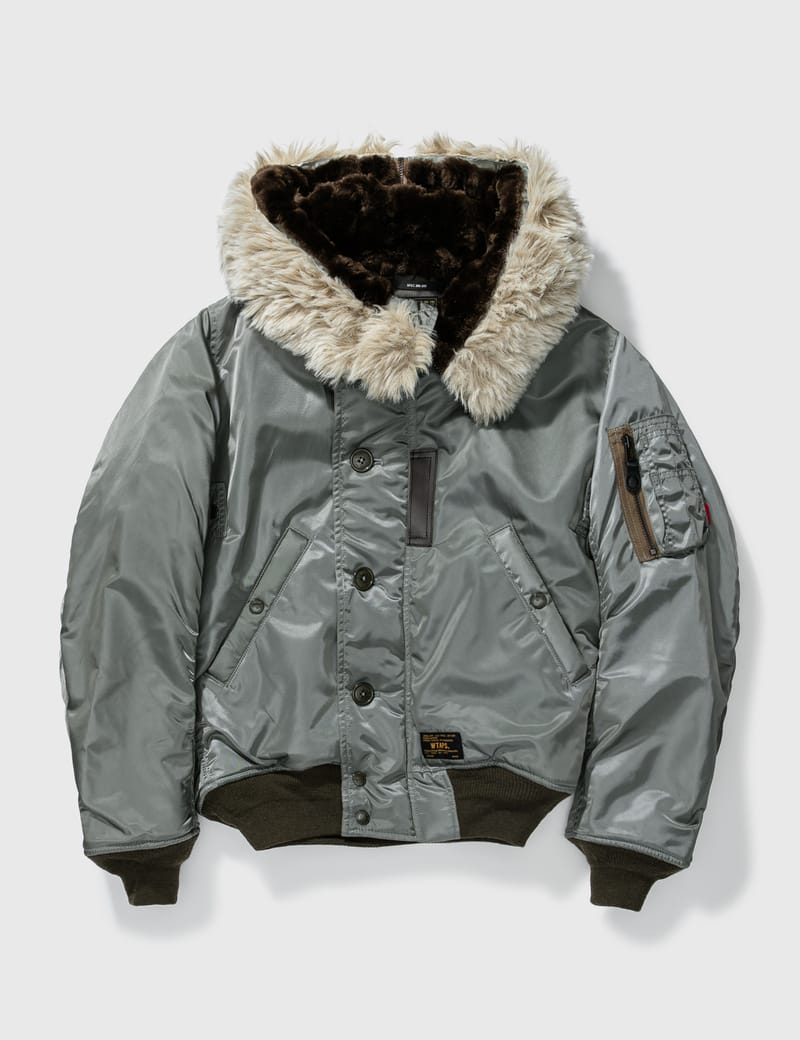 WTAPS N2B HOODED NYLON JACKET