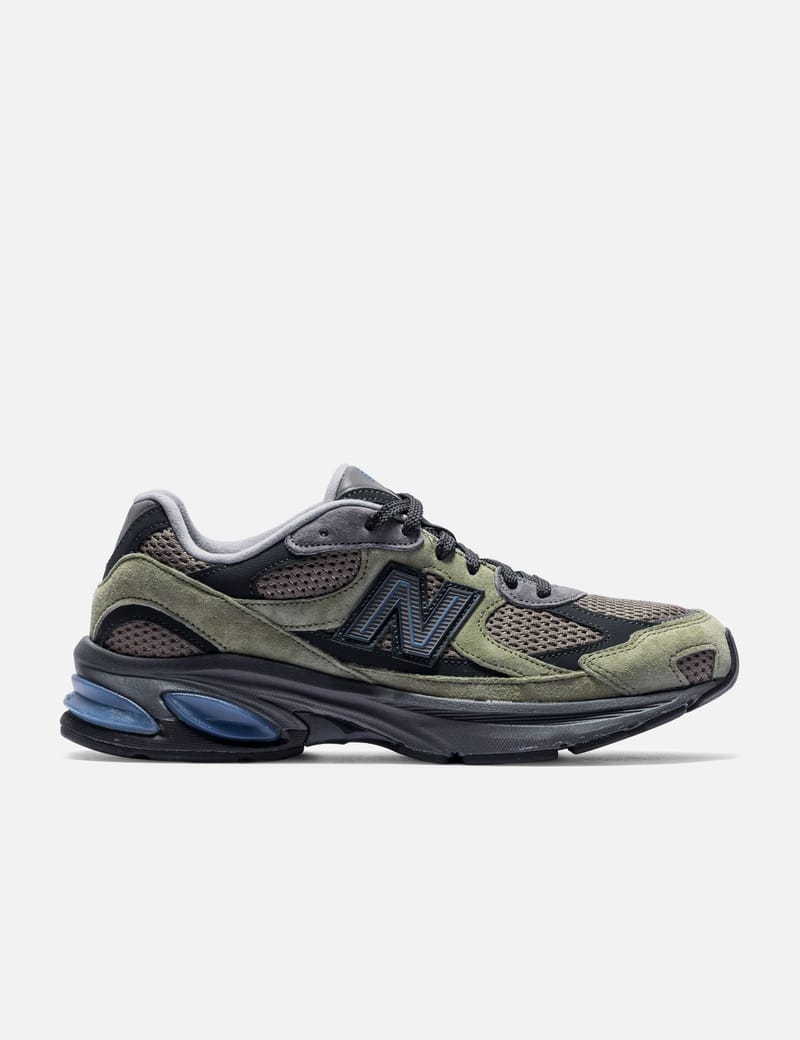 New Balance 2010 - Retro runner with ABZORB cushioning | HBX