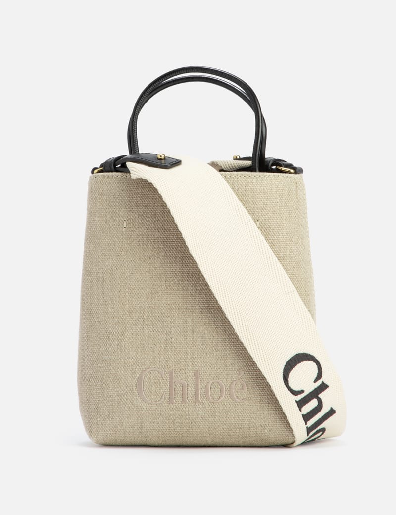 トートバッグ Chloe Sense Micro Tote Bag In Soft Leather Beige chc23up873i10-26x_1.jpg?ts=