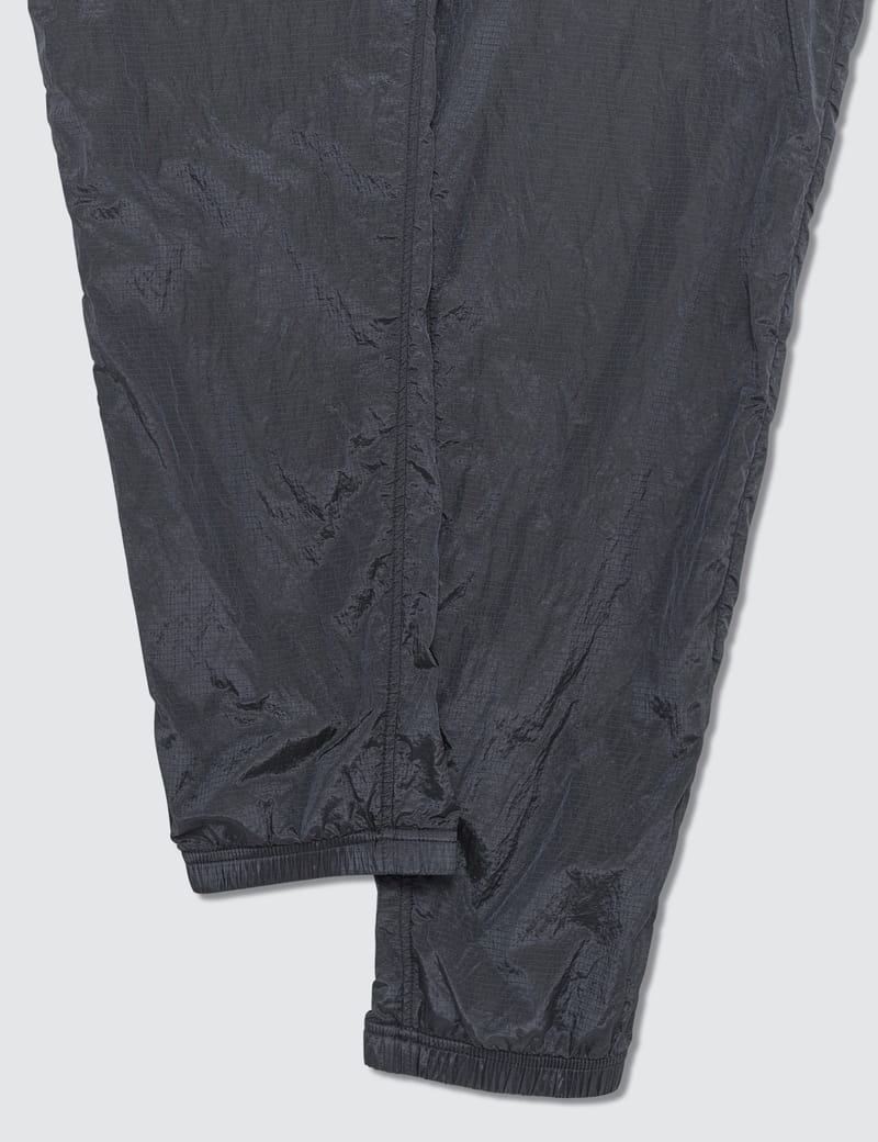 ストーンアイランド - Patch Nylon Pants | HBX