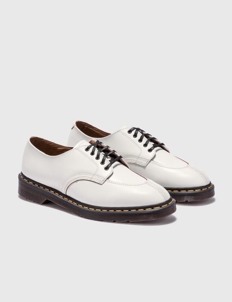 Dr. Martens - Vintage Smooth 2046 | HBX - Globally Curated