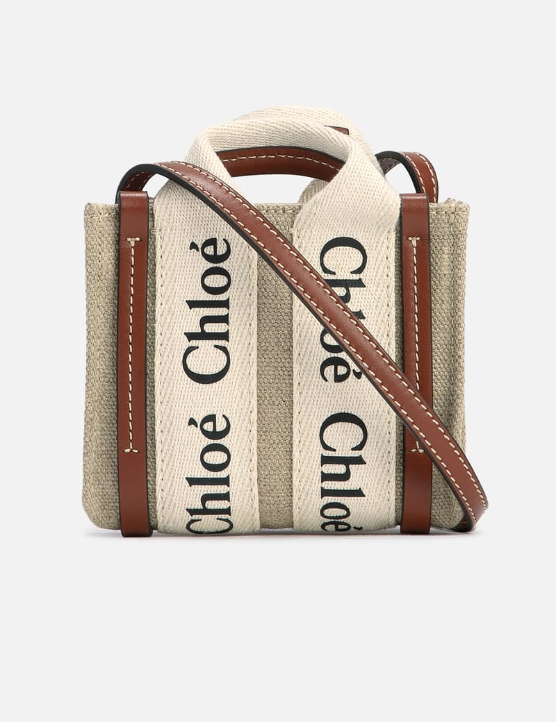 [Chloe] Woody Nano Tote Bag ★すぐ品切れ★ Chloé - WOODY NANO TOTE | HBX - HYPEBEAST 為您搜羅全球潮流