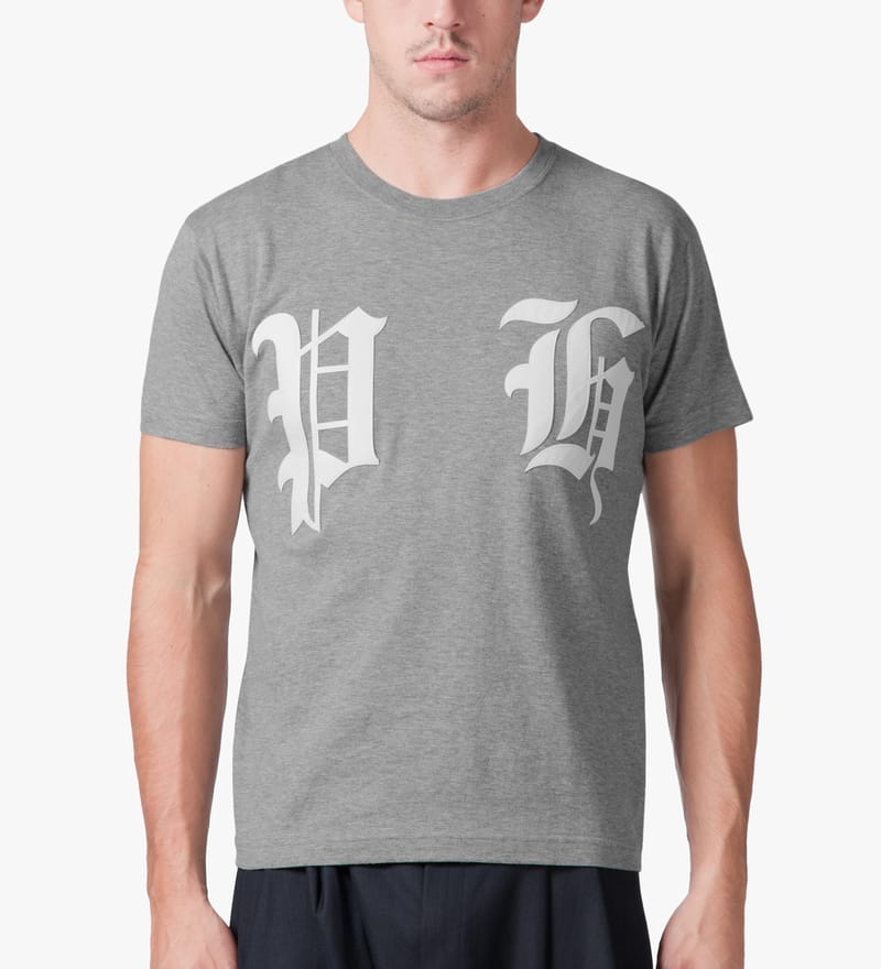 PHENOMENON - Grey Wappen T-Shirt | HBX
