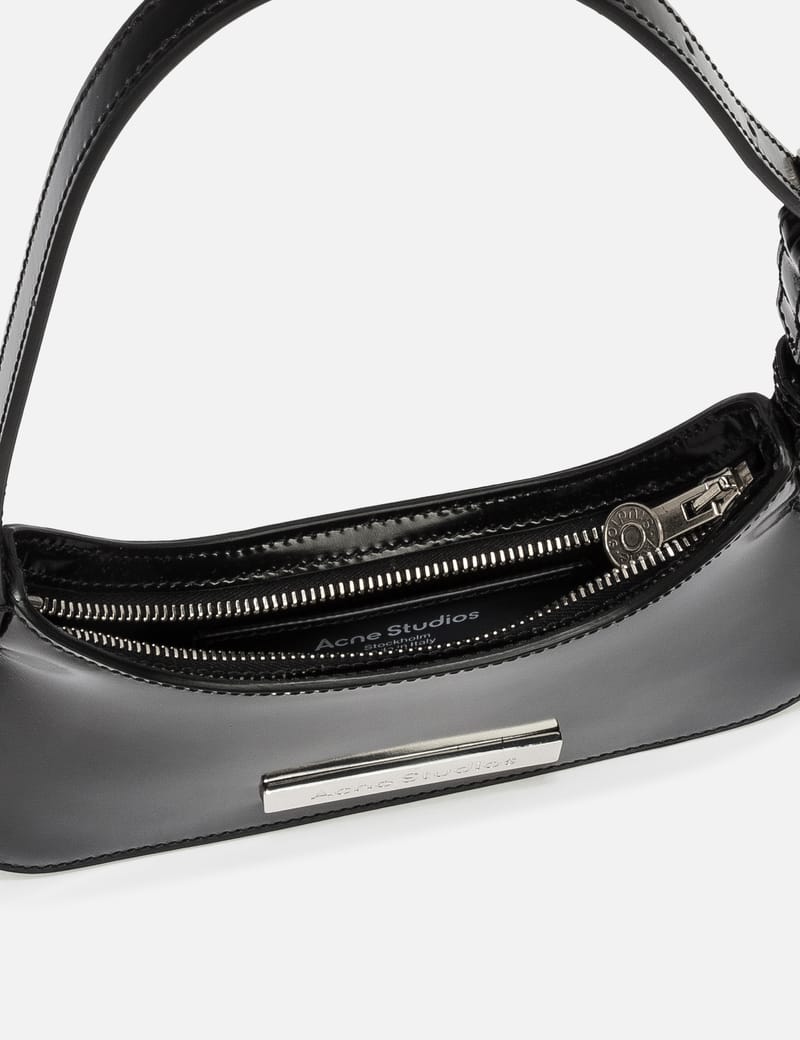 ショルダーバッグ・ポシェット ACNE STUDIOS Women Shoulder Bags AC A10338 BLACK11037 Black Multipocket leather shoulder bag in black - Acne Studios