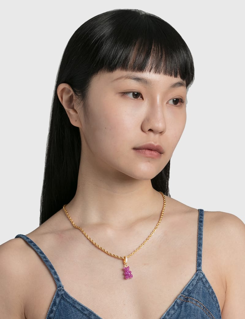 CRYSTAL HAZE ◆ NOSTALGIA BEAR PAVE PENDANT_GOLD MAGENTA image_d9b5ec0d-fd31-45f7-b0ab-