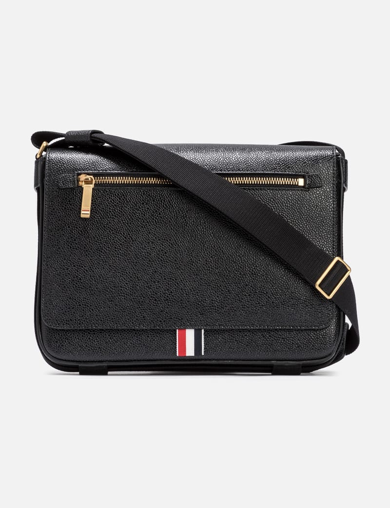 Pebble Grain Reporter Bag | Thom Browne