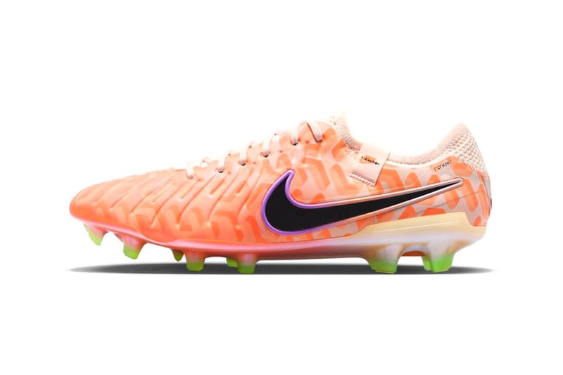 Nike tiempo womens store cleats